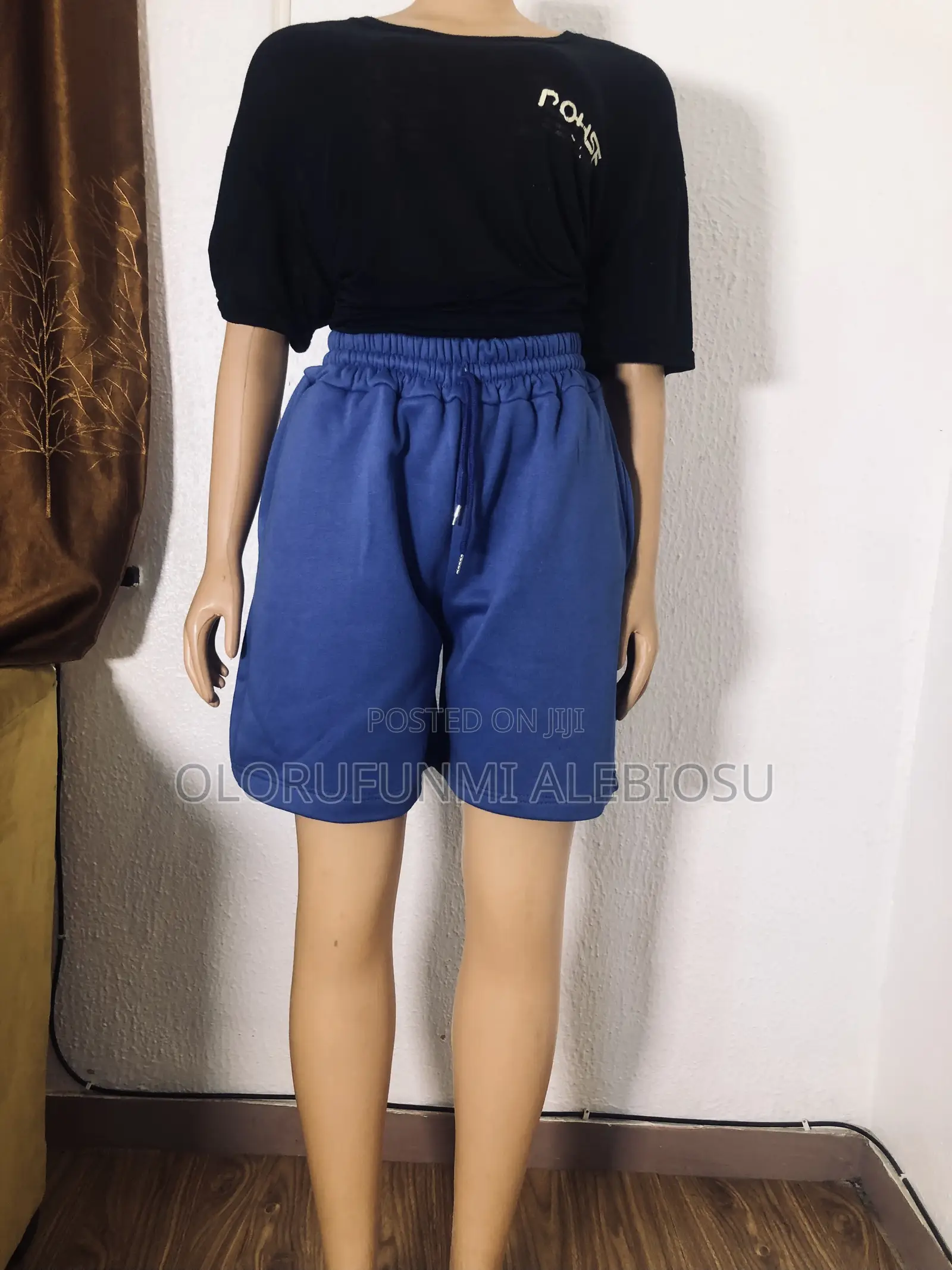 Short Joggers