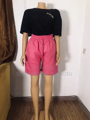 Short Joggers