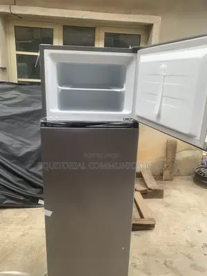 Hisense REF240DR – Premium 240L Refrigerator