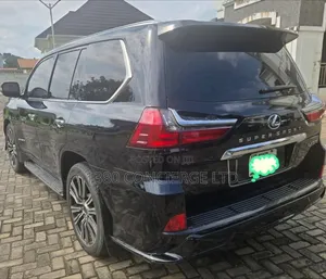 Lexus LX 2017 Black
