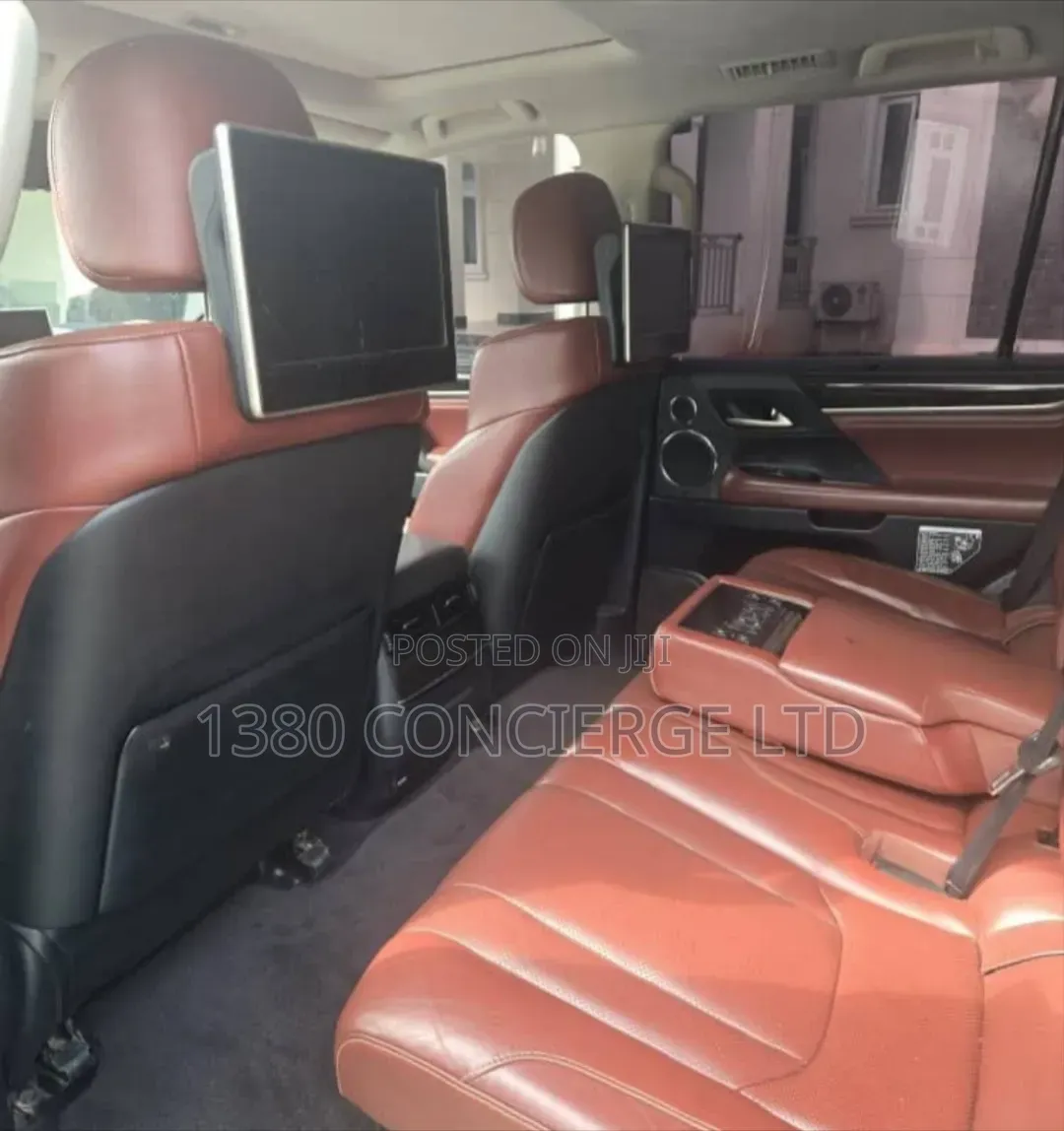Lexus LX 2017 Black