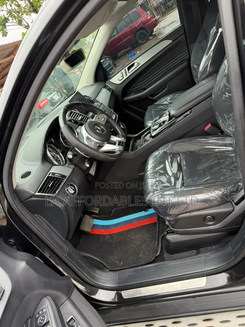 Mercedes-Benz GLE-Class 2018 Black
