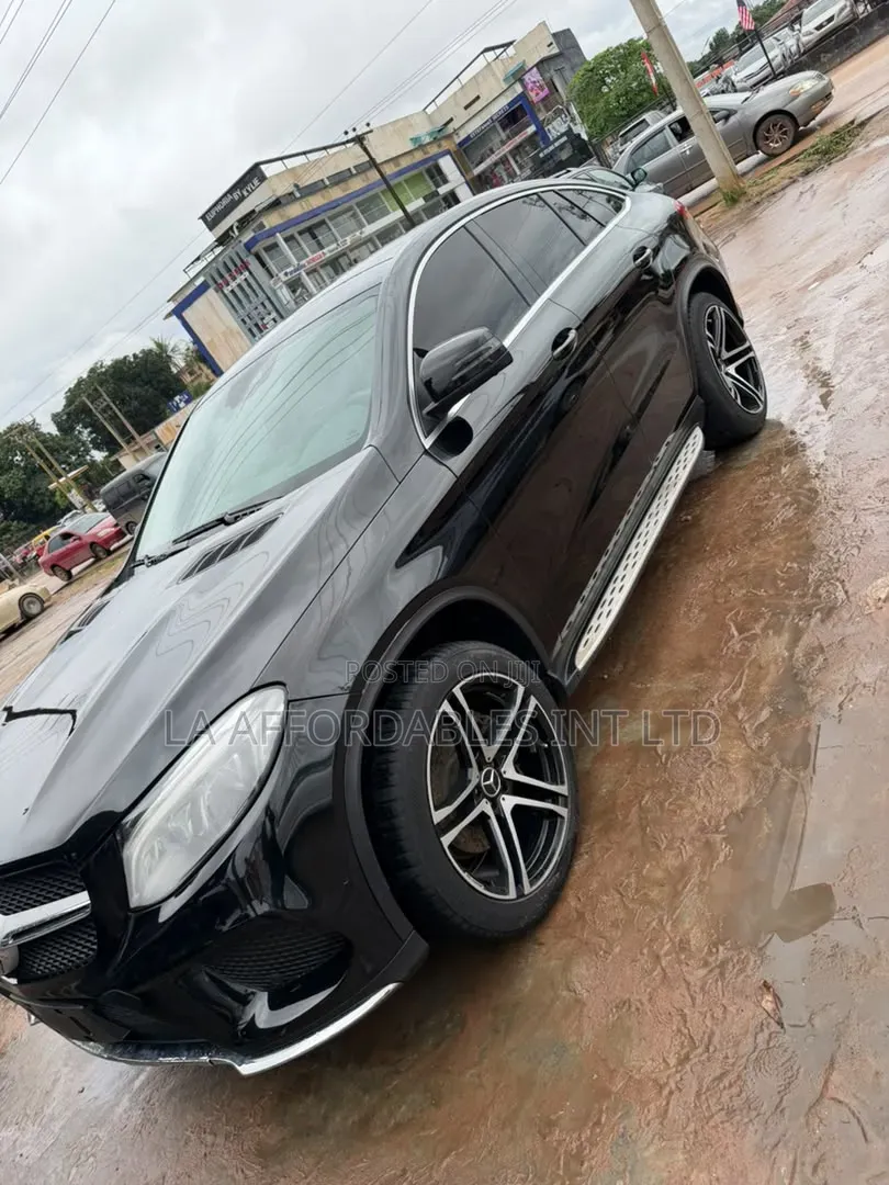 Mercedes-Benz GLE-Class 2018 Black