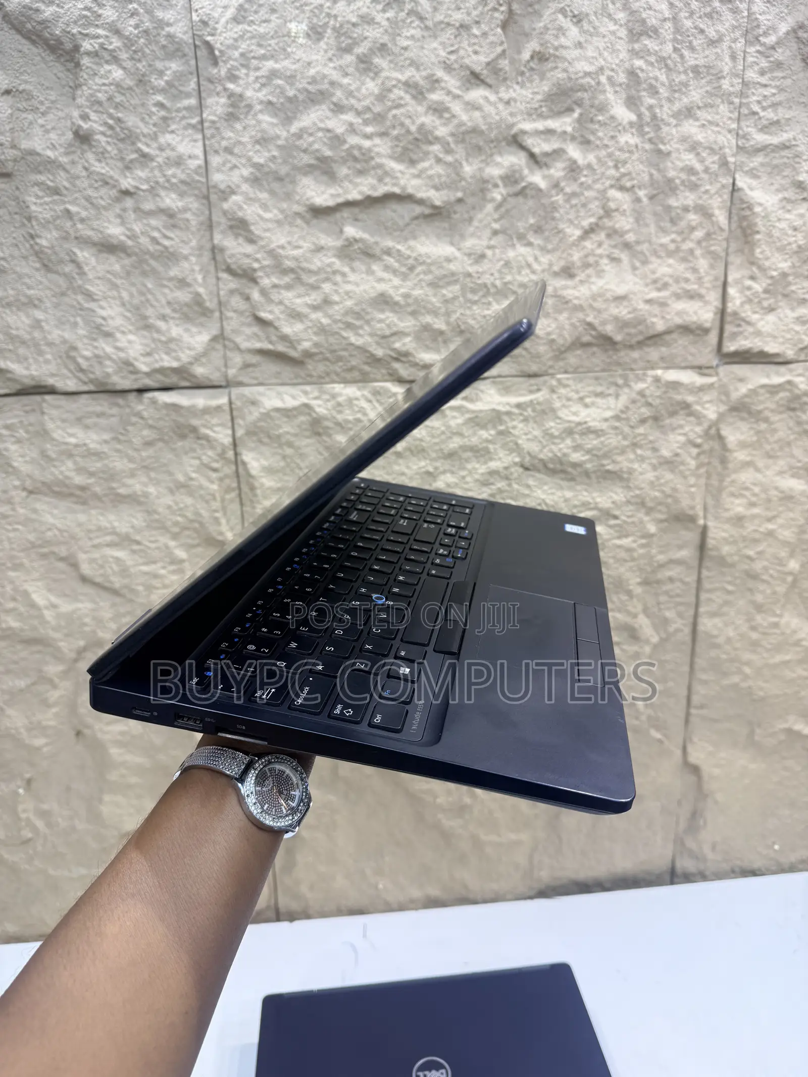 Laptop Dell Latitude 5580 8GB Intel Core i5 SSD 256GB