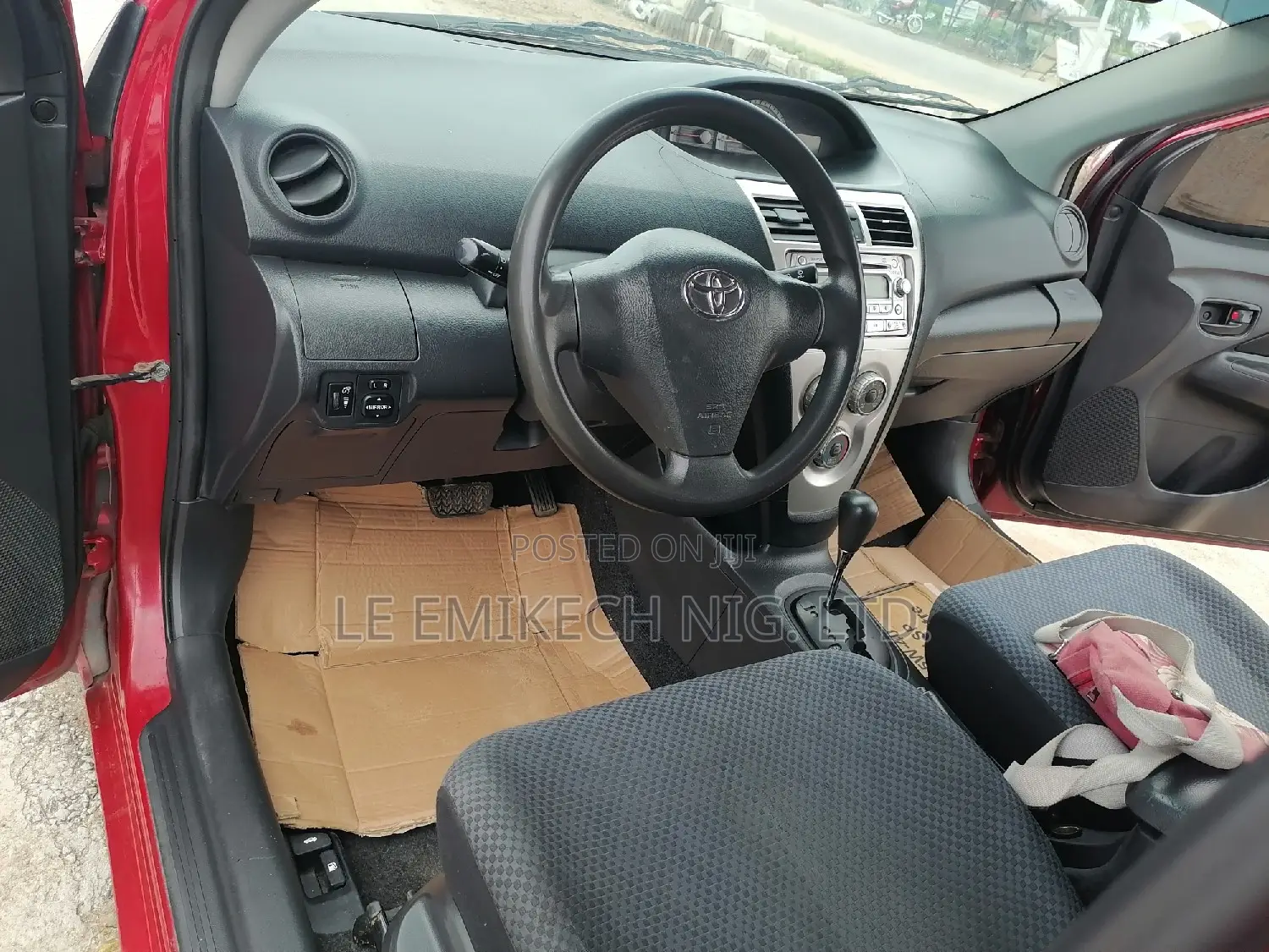 Toyota Yaris 2008 Red