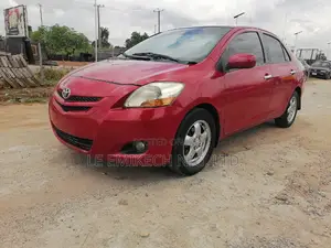 Toyota Yaris 2008 Red