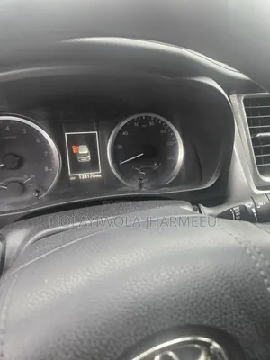 Toyota Highlander LE 2019 Black