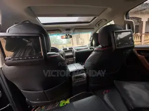 Lexus GX 460 2011 Silver