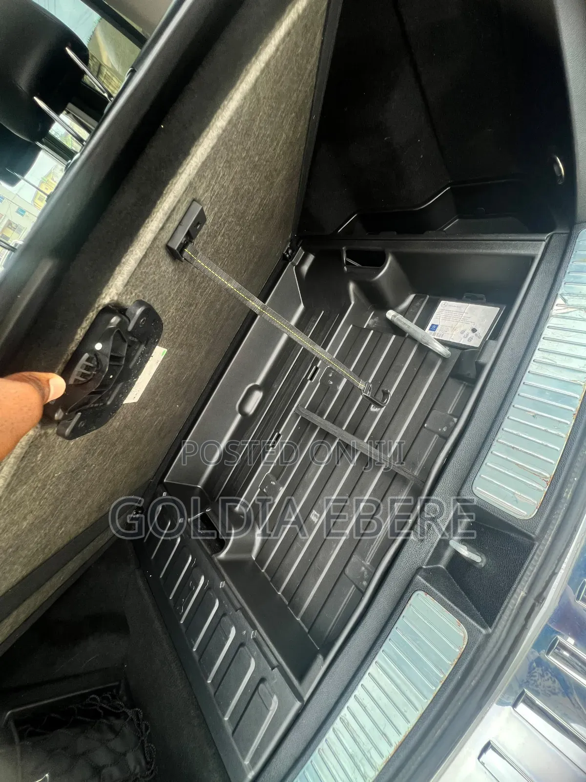 Mercedes-Benz GLK-Class 2010 Gray