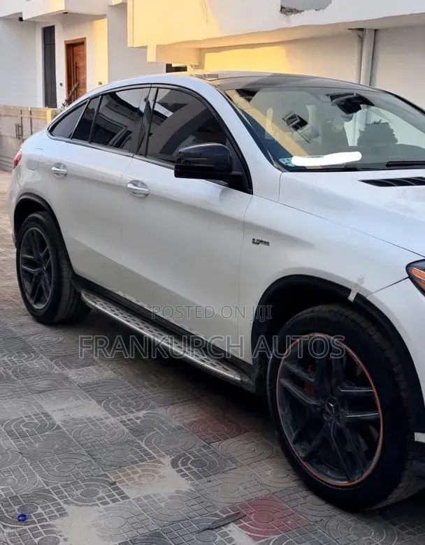 Mercedes-Benz GLE-Class 2017 White