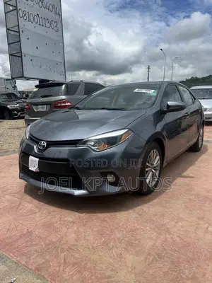 Toyota Corolla 2015 Gray