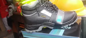Shoe Men Works Rock Pad