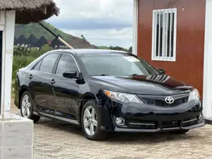 Toyota Camry 2012 Black