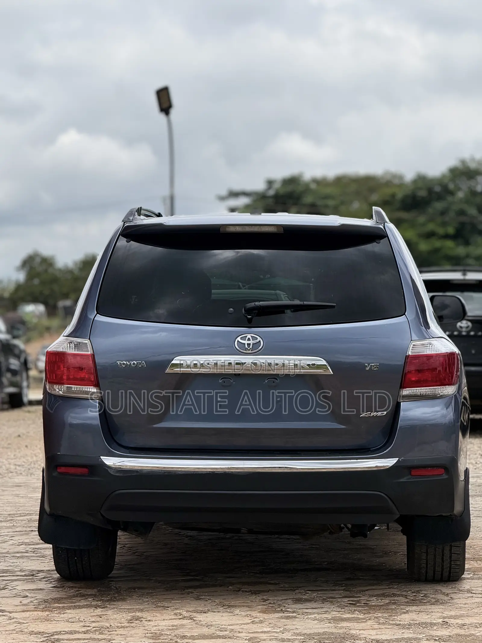 Toyota Highlander 2012 Blue