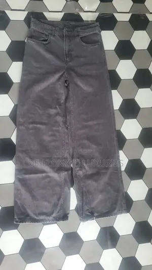 Ladies Baggy Jeans