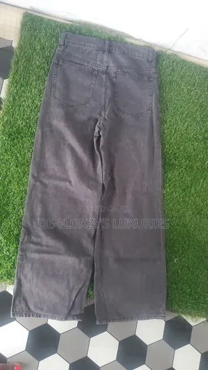 Ladies Baggy Jeans