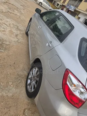 Toyota Matrix 2010 Silver