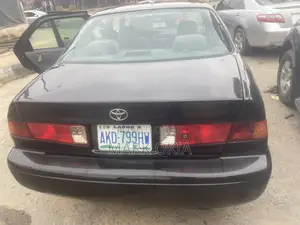 Toyota Camry 2002 Black