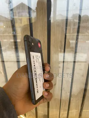 Apple iPhone 11 128 GB Black
