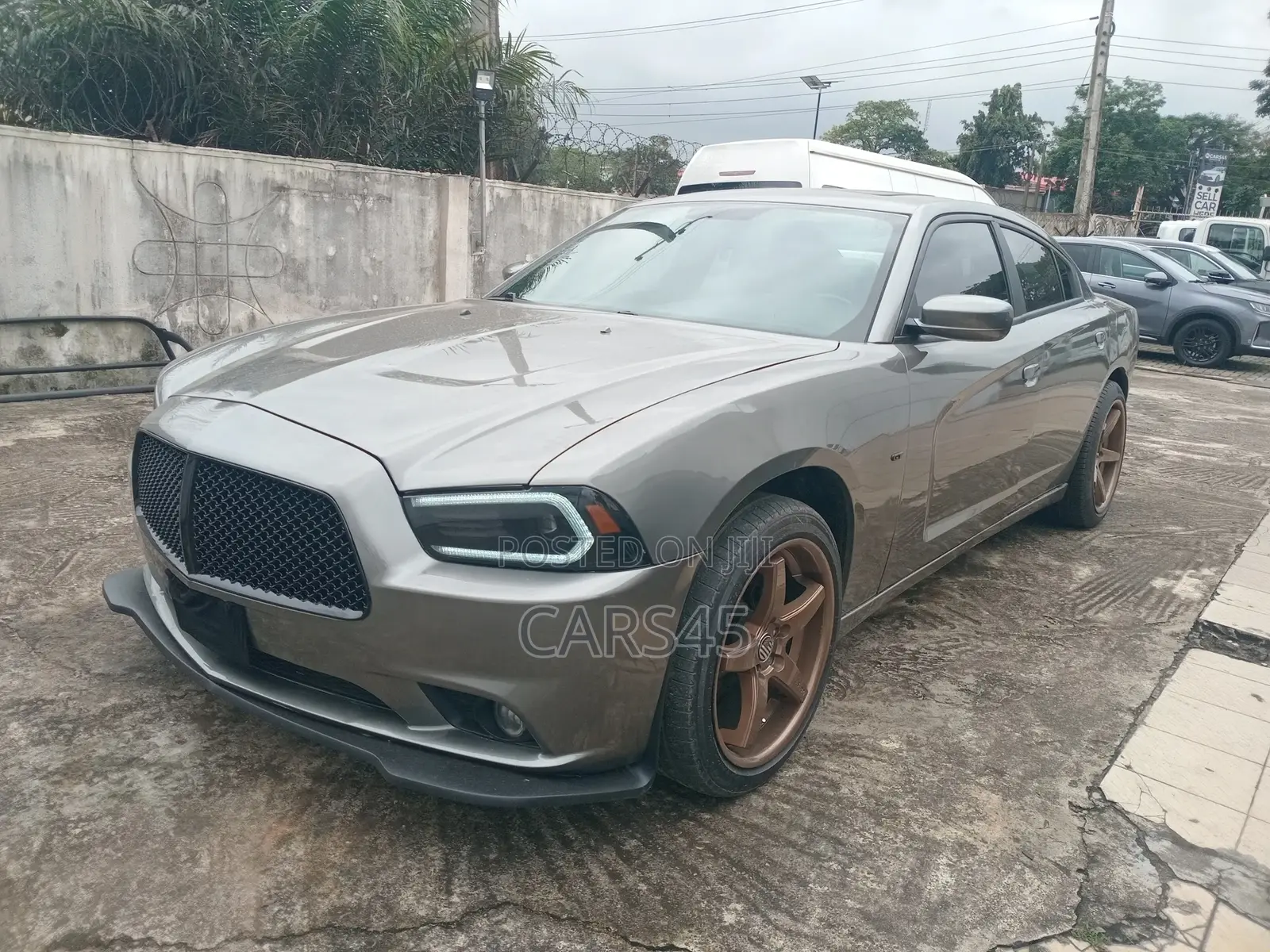 Dodge Charger 2011 Gray