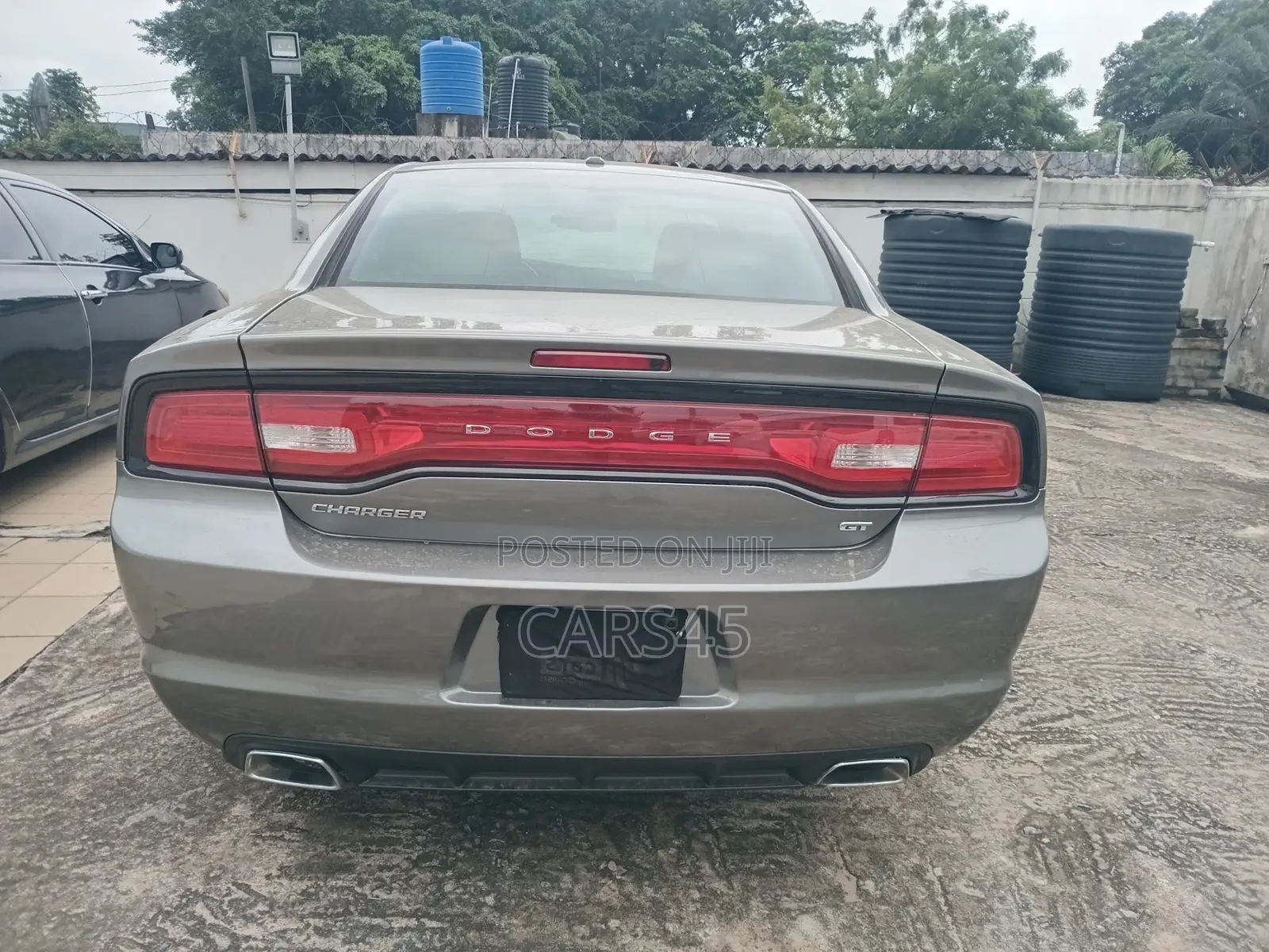 Dodge Charger 2011 Gray