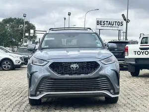 Toyota Highlander 2022 Blue