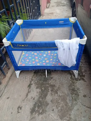 Very Neat Baby Cot