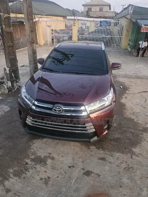 Toyota Highlander XLE 4dr SUV (3.5L 6cyl 6A) 2015 Burgundy