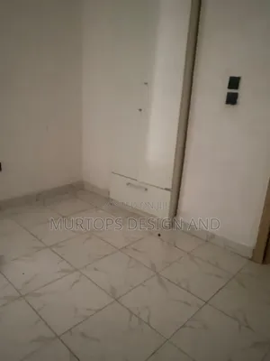 3bdrm Townhouse / Terrace in Lekki Phase 2 for rent
