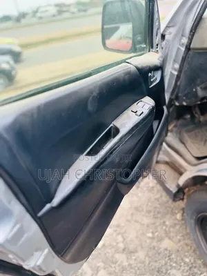 Toyota HiAce 2013