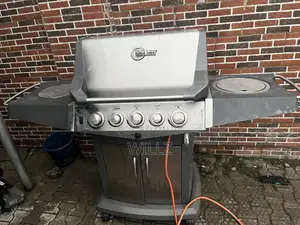 4 Burner Gas Grill