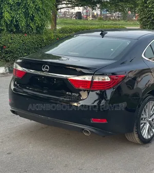 Lexus ES 2014 Black