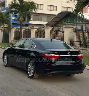 Lexus ES 2014 Black
