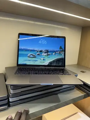 Laptop Apple MacBook Pro 2020 M1 16GB Apple M1 SSD 256GB