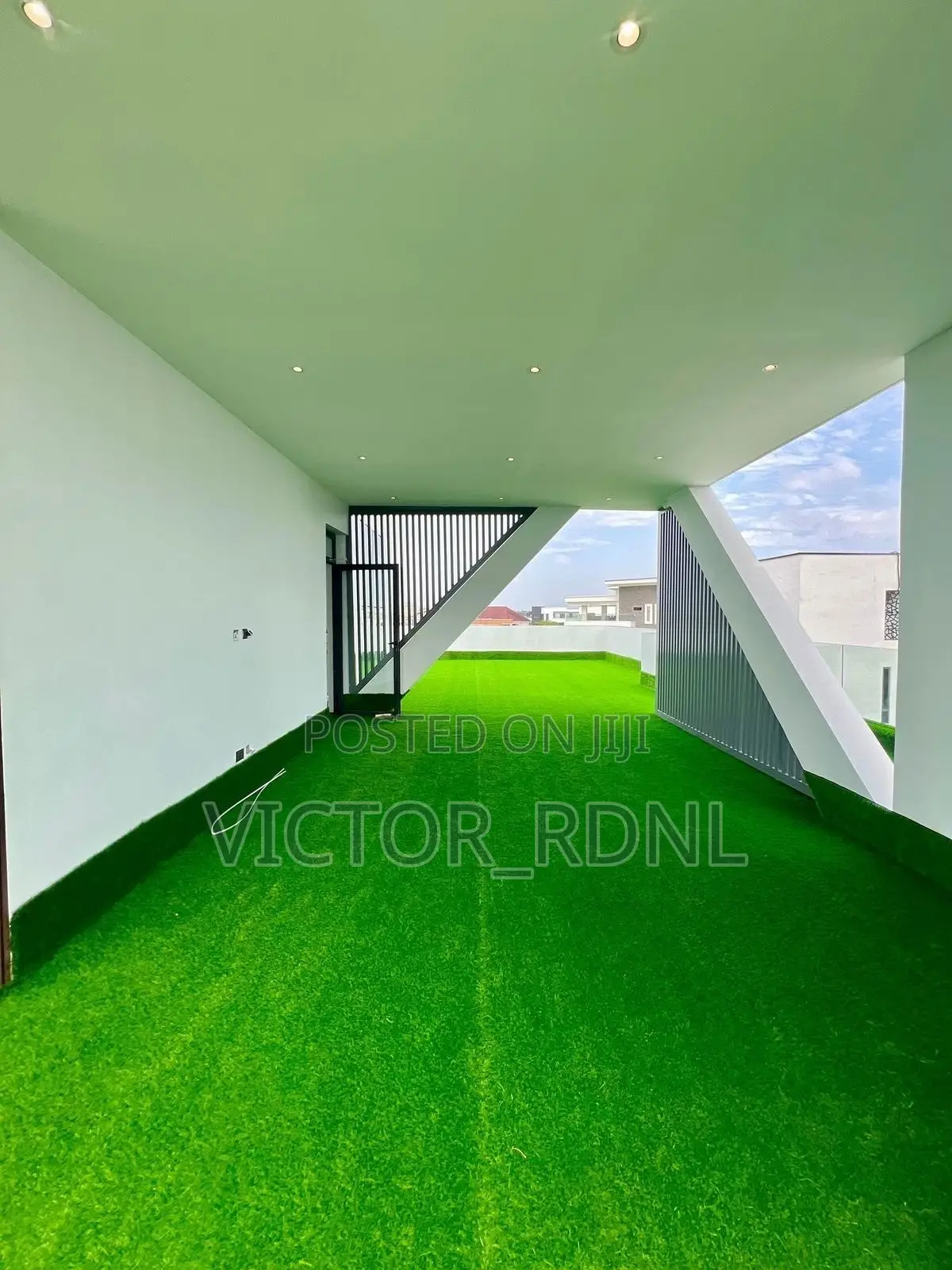 30mm Carpet Artificial Grass