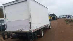 2016 Ford E350 Mini BoxTruck