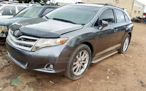 Toyota Venza 2011 Black