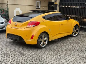 Hyundai Veloster Automatic 2012 Yellow