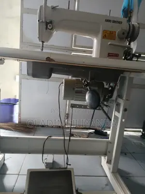 Amro Brothers Industrial Sewing Machine
