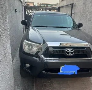 Toyota Tacoma 2015 Gray