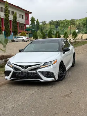 Toyota Camry 2022 White