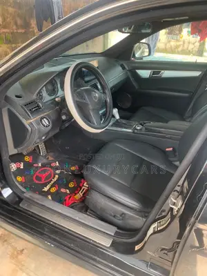 Mercedes-Benz C300 2008 Black