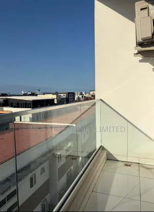 Brand New 2-Bedroom Apartment With Pool and Gym