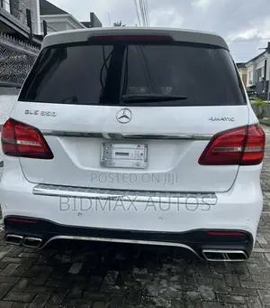 Mercedes-Benz GL-Class GL450 4MATIC 4dr SUV AWD (3.0L 6cyl Turbo 7A)