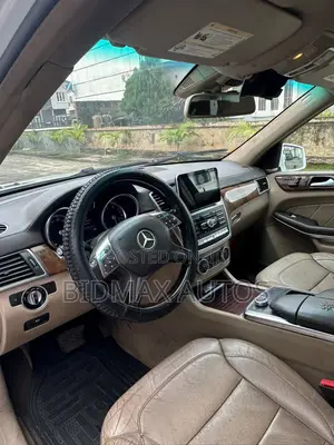 Mercedes-Benz GL-Class GL450 4MATIC 4dr SUV AWD (3.0L 6cyl Turbo 7A)