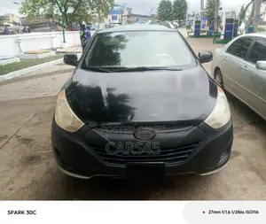 Hyundai Tucson 2010 Black