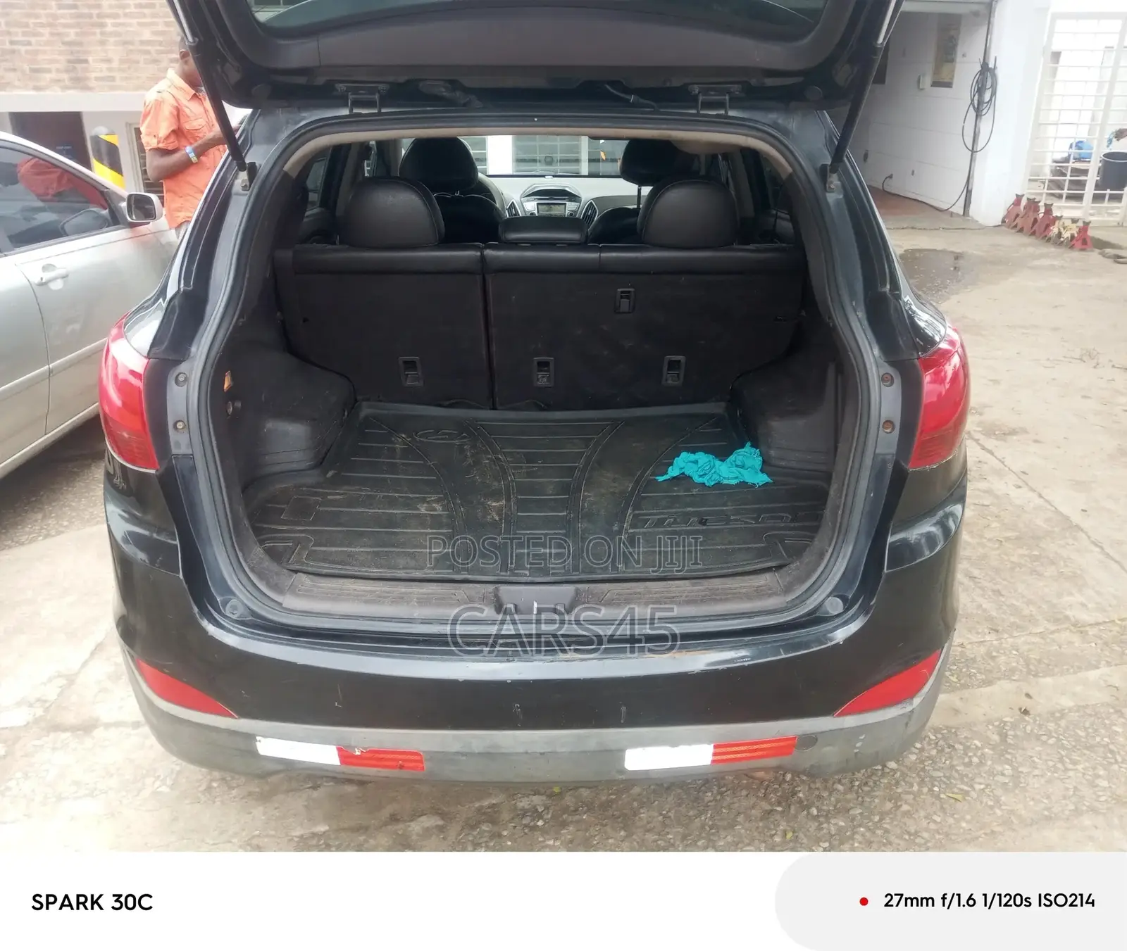 Hyundai Tucson 2010 Black