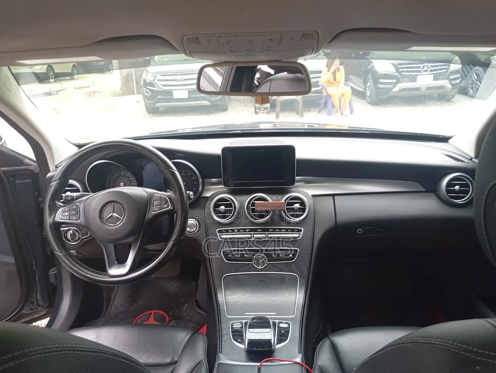 Mercedes-Benz C300 2016 Gray