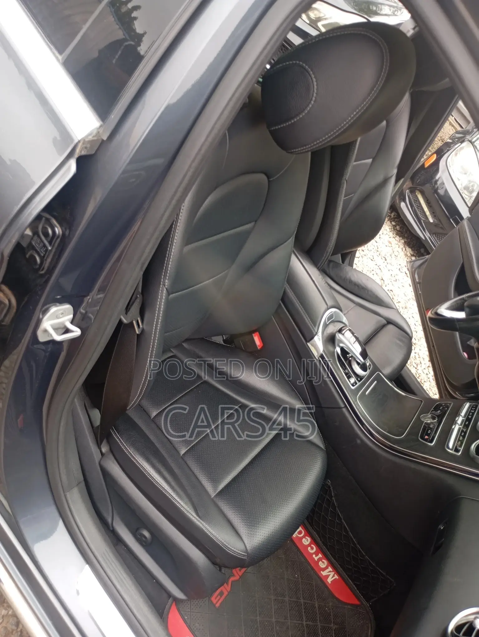 Mercedes-Benz C300 2016 Gray