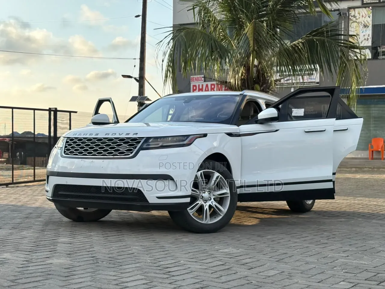 Rover Land 2019 White